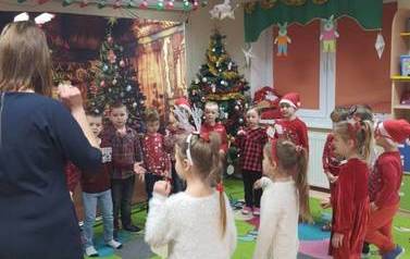 Spotkanie Świąteczne dla rodzic&oacute;w i przedszkolak&oacute;w 7