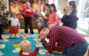 Spotkanie Świąteczne dla rodzic&oacute;w i przedszkolak&oacute;w 18