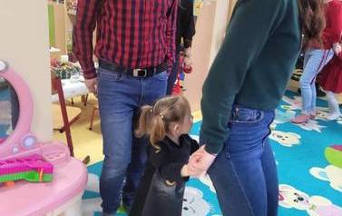 Spotkanie Świąteczne dla rodzic&oacute;w i przedszkolak&oacute;w 19