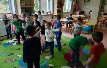 Zumba-zajęcia ruchowe 4
