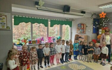 Dzień Kobiet-grupa Krasnale 4