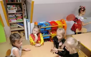 s-KZKikj