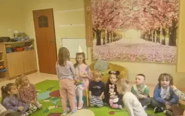kcizbEZd