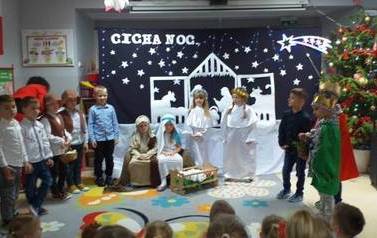 Spotkanie wigilijne dla przedszkolak&oacute;w  8