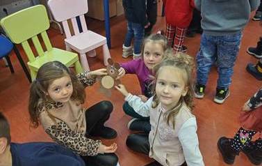 Dzień pluszowego misia w bibliotece 13