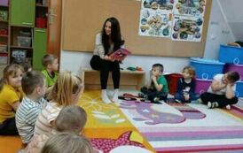 Akcja &quot;Cała Polska czyta dzieciom&quot;-grupa zajączki (2) 2