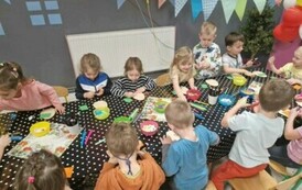Warsztaty wielkanocne w  Smykolandii- grupa Myszki i Motylki 21